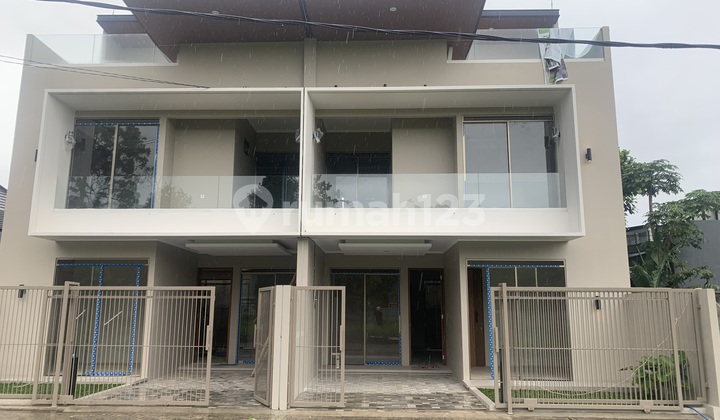 For Sale Modern Villa Nuance House in Dago Area North Bandung Cheap 2