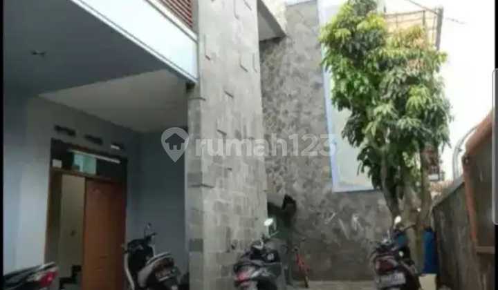 Selling Dormitory Near Sarijadi and Pasteur Bandung Attractive Price 2