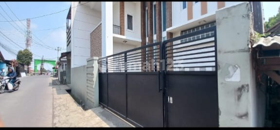Jual Rumah Strategis Cocok Untuk Kantor Ataupun Hunian Di Dekat Polban Sariwangi Gegerkalong Bandung 2