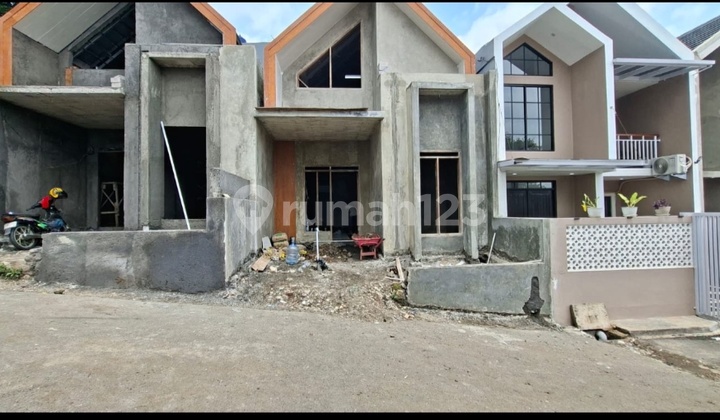 Very Cheap, Selling House in South Cimahi Near Unjani Campus Cibeber and Baros Toll Gate, Car Accessible Very Cheap, Selling House in South Cimahi Near Unjani Campus Cibeber and Baros Toll Gate, Car Accessible