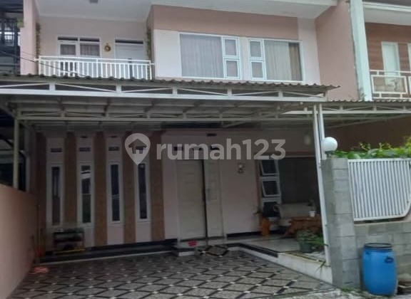 Jual Rumah Luas, Terawat, Jalan Lebar, Lingkungan Nyaman Dekat Pemkot Kota Cimahi