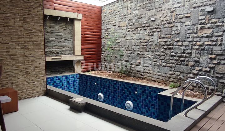 For Sale House with Private Pool, Large Land, Cheap in Setraduta Setra Duta Pasteur Bandung