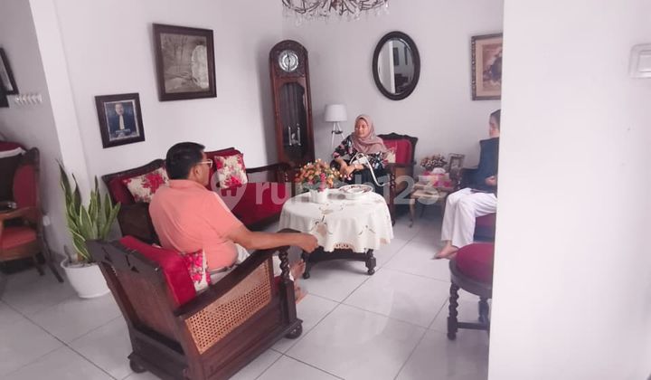 Jual Rumah Super Murah Dijual di Bawah Harga Pasaran Tanah Luas di Sariwangi Dekat Cihanjuang dan Polban Bandung 2