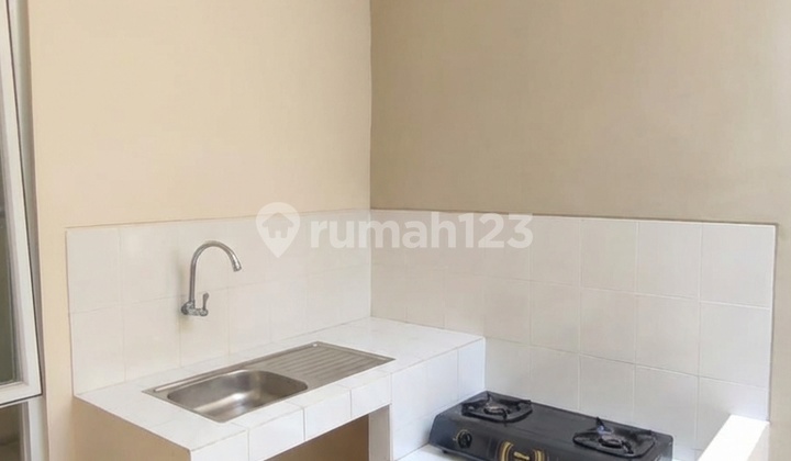 Dijual Rumah Siap Huni Strategis di Alam Sutera 2