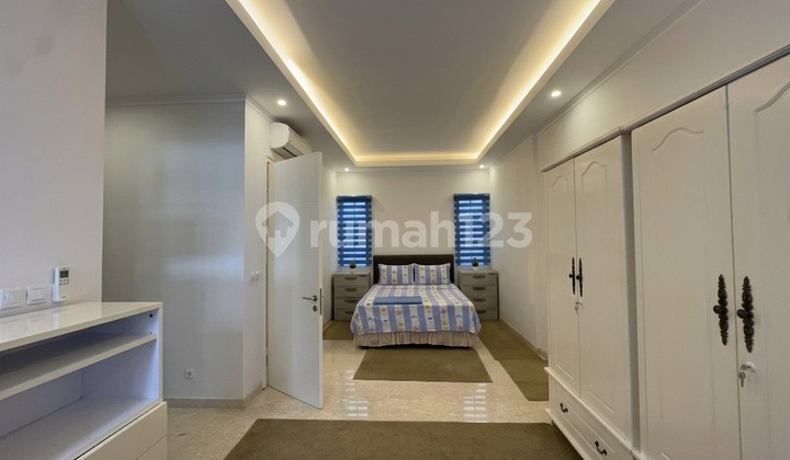 For Sale House with Elevator, Sutera Winona Corner, Alam Sutera 2