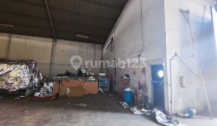 Dijual Gudang Bangunan Siap Pakai di Kawasan Greenlake