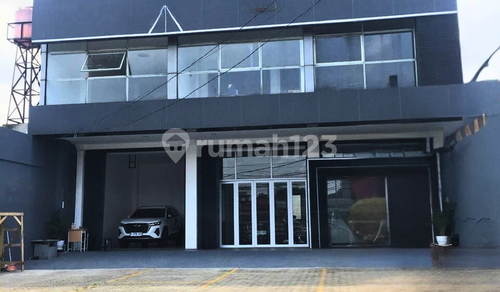 For Rent: Twin Shophouses Ready for Profit on Serpong Main Road. For Rent: Twin Shophouses Ready for Profit on Serpong Main Road.