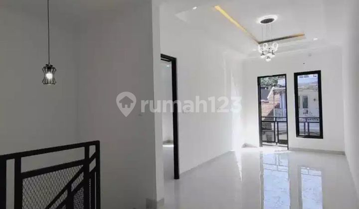 Dijual Rumah Rapi Kencanaloka BSD