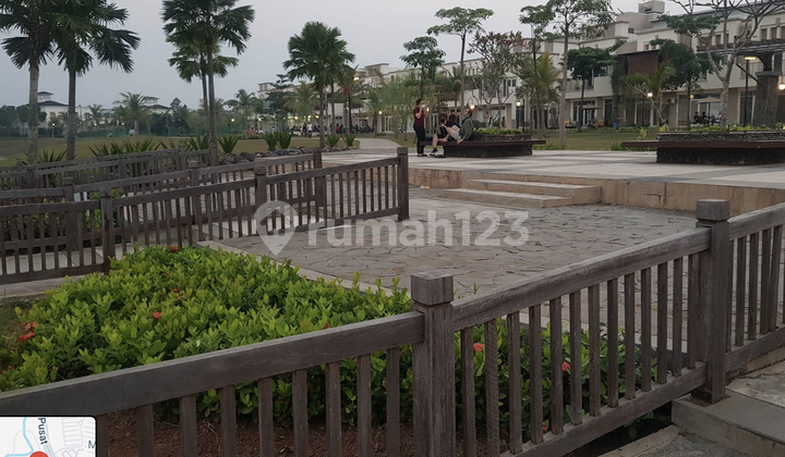 For Sale: Vanya Park BSD Hook Shop House For Sale: Vanya Park BSD Hook Shop House