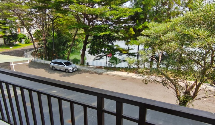 For Sale Beautiful House with Lake View in Gading Serpong