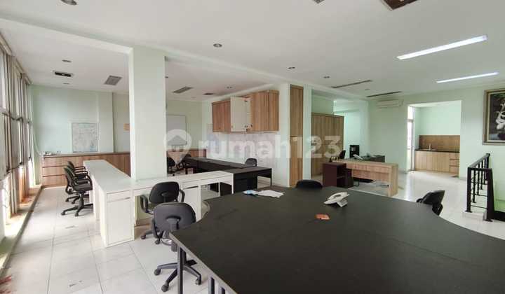 For Sale: Twin Shophouse Silk Road in Alam Sutera For Sale: Twin Shophouse Silk Road in Alam Sutera