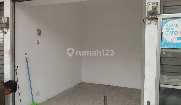 DIJUAL KIOS PASAR MODERN PARAMOUNT SELALU RAMAI 2