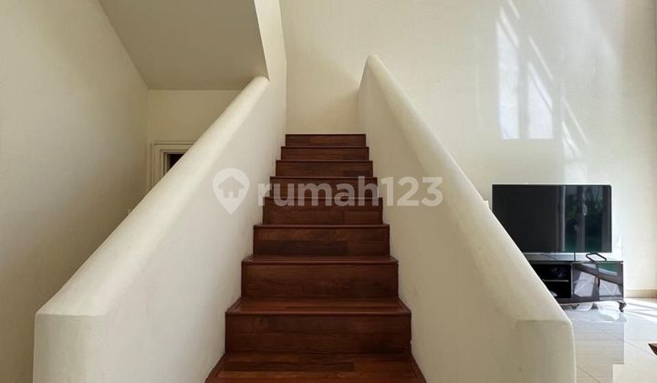 Luxury House with Pool in Lavender Alam Sutera 2