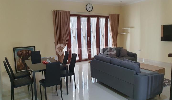 Hunian Prestigius di Jantung Karawaci, Taman Beverly Golf 2