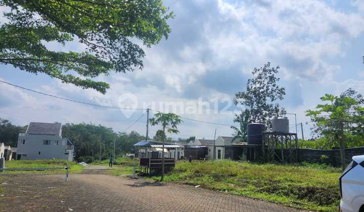 Land for Sale Near Sawojajar Malang Toll Gate – Easy Access to Anywhere! Land for Sale Near Sawojajar Malang Toll Gate – Easy Access to Anywhere!