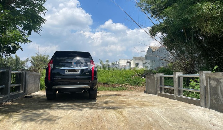 Bayar Angsur Lokasi Nyaman Tanah Strategis Row Jalan 6M