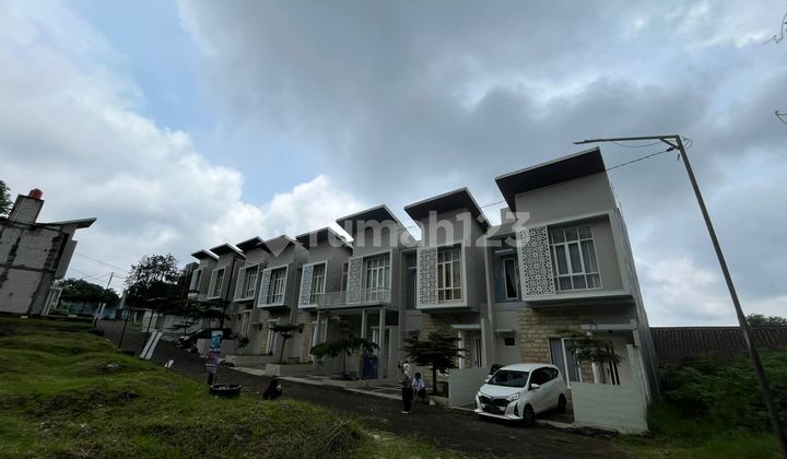 Rumah Villa Batu Siap Buat Investasi
