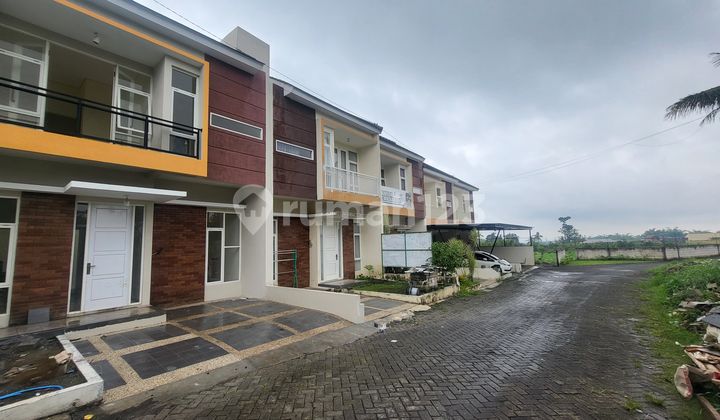 Rumah Villa Kota Batu Lokasi Strategis Dekat Tempat Wisata 2