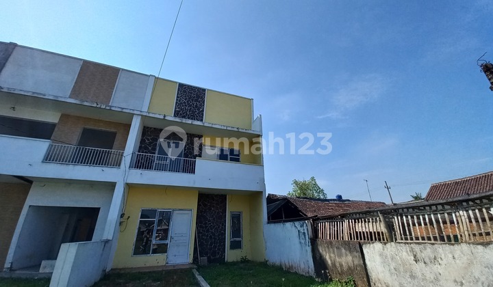 Rumah dan Tanah di Jual Lokasi Strategis Malang Kota 2