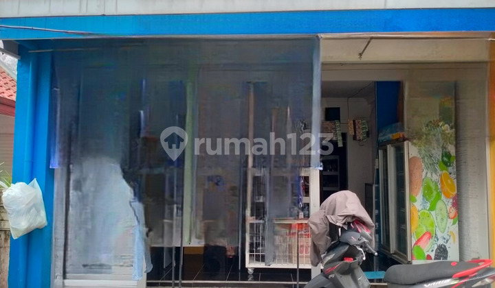 Rumah Kos Aktif Full 2,5 Lantai Bonus Usaha Laundry Aktif Dekat Area Komersial Kedungdoro