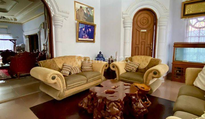 Dijual Rumah Mewah Full Furnished Dekat Area Perkantoran dan Balai Kota Kendari 2