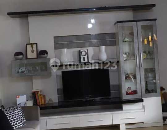 Jual Rumah Minimalis Modern Lokasi Strategis Di Cibabat, Cimahi Utara 2