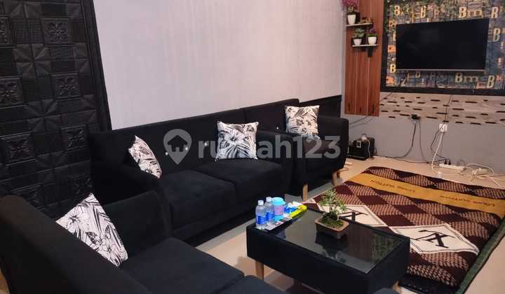 Rumah Semi Furnished di Mainroad Cipageran Cimahi Utara, Cimahi 2