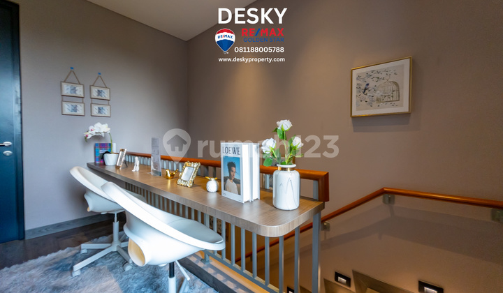 Rumah Zola Nismara di Kota Harapan Indah Bekasi, Akses Mudah