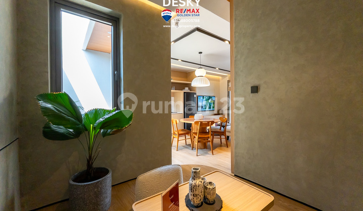 For Sale: Spacious and Aesthetic Japanese-Style Hoshi Hook House in Kota Harapan Indah, East Jakarta For Sale: Spacious and Aesthetic Japanese-Style Hoshi Hook House in Kota Harapan Indah, East Jakarta