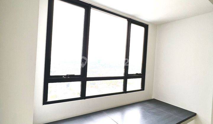 Jual Rugi Apartemen Collins Boulevard Studio 2