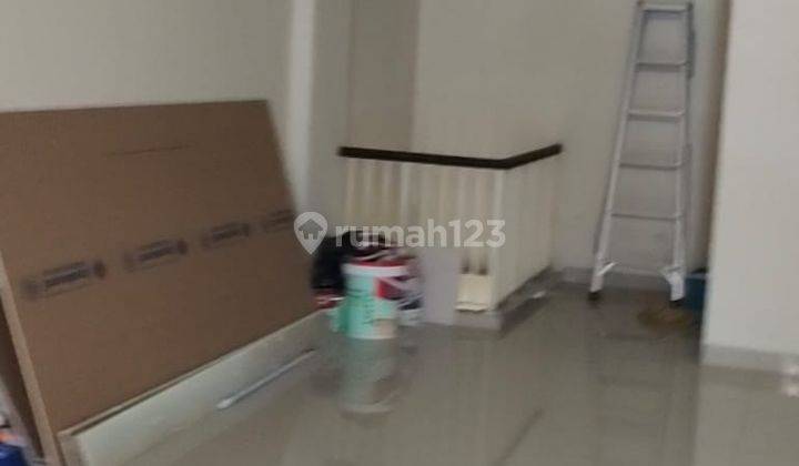 Sewa Ruko Greenlake City Boulevard Tangerang Pinggir Jalan 2