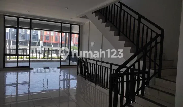 For Rent New Shop Strategically Located at Summarecon Crown Gading, Bekasi #Mel3jl25