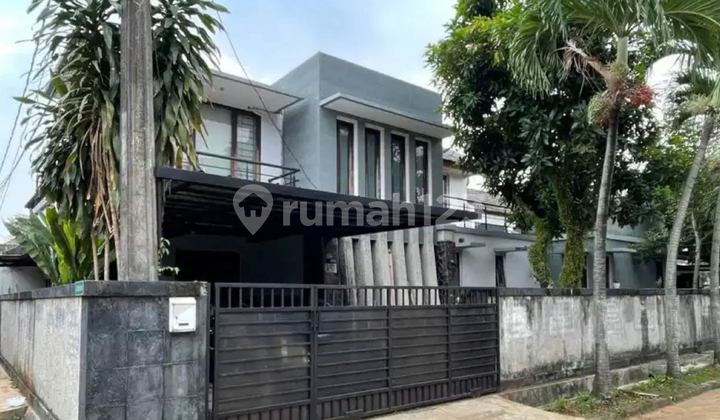 For Sale Two-Story Hook House in Cimanggis at the Lowest Price