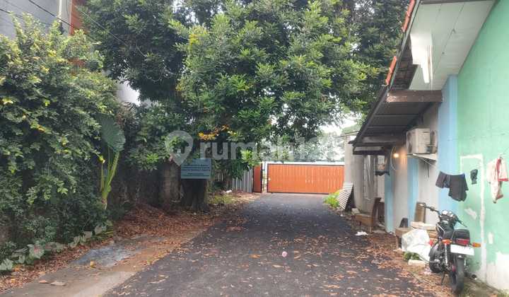 Tanah Luas 1227 M2 Daerah Strategis di Jalan Madrasah, Fatmawati Jakarta Selatan