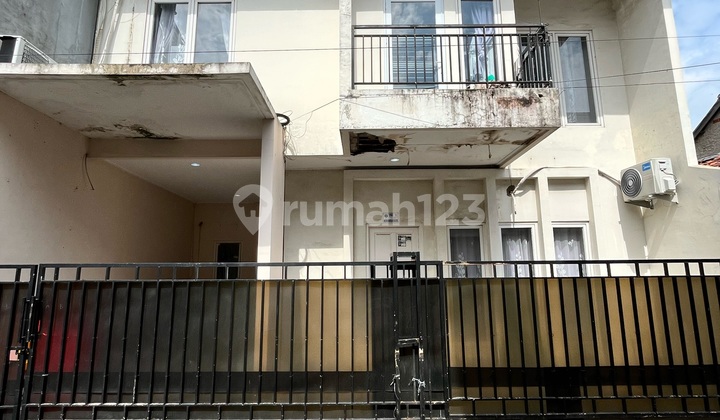 2-Story House on Jl. H. Miad, North Cipete, Area 83 m²