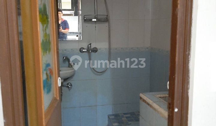 Rumah Dekat Sekolah, Rumah Sakit, Supermall 2