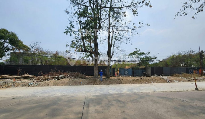 Strategic Land for Commercial or Residential Development Strategic Land for Commercial or Residential Development