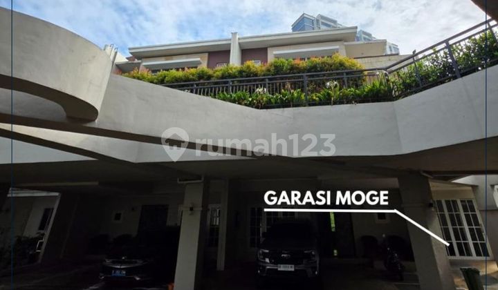 Rumah Mewah Siap Huni River Valley Residence Jakarta Selatan 2