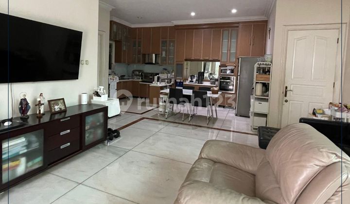 Luxury Corner House for Sale, Move-In Ready, Puri Kencana, West Jakarta 2