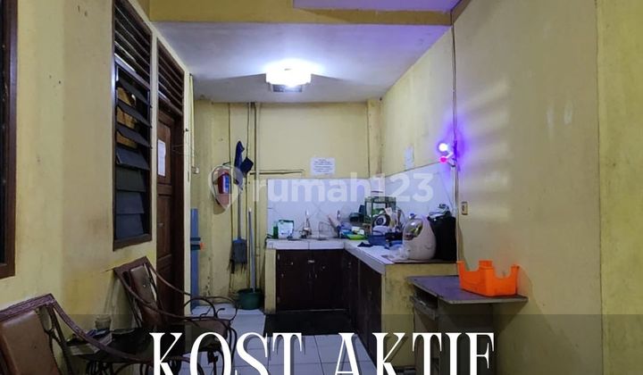 Fast Sale Active Premium Boarding House in the Tanjung Duren Area, West Jakarta 1
