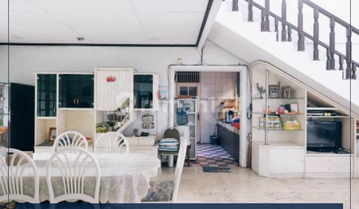 Rumah Tinggal Siap Huni LT 485 M2 Tomang Jakarta Barat