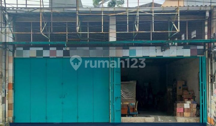 Ruko Gandeng Lokasi Strategis Jembatan Besi Jakarta Barat Ruko Gandeng Lokasi Strategis Jembatan Besi Jakarta Barat