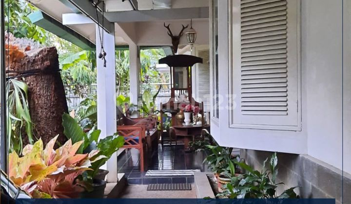 Rumah  2 Lantai Asri Dan Terawat Lebak Bulus Jakarta Selatan