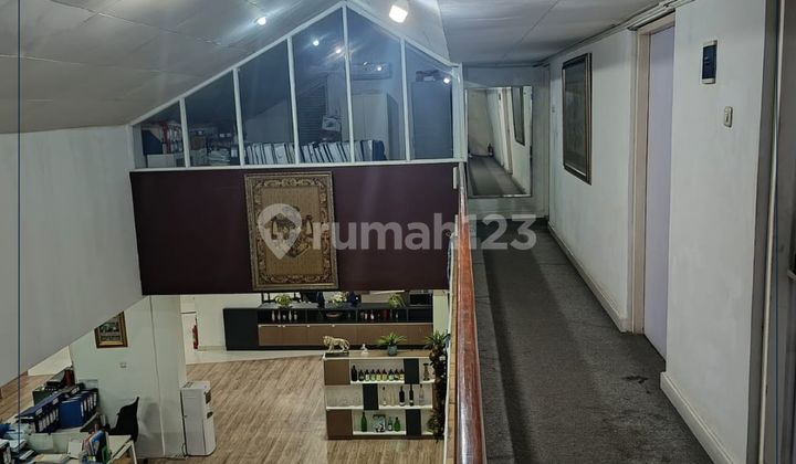 Dijual Murah Rumah Usaha Lokasi Sangat Strategis Prapanca Jakarta Selatan