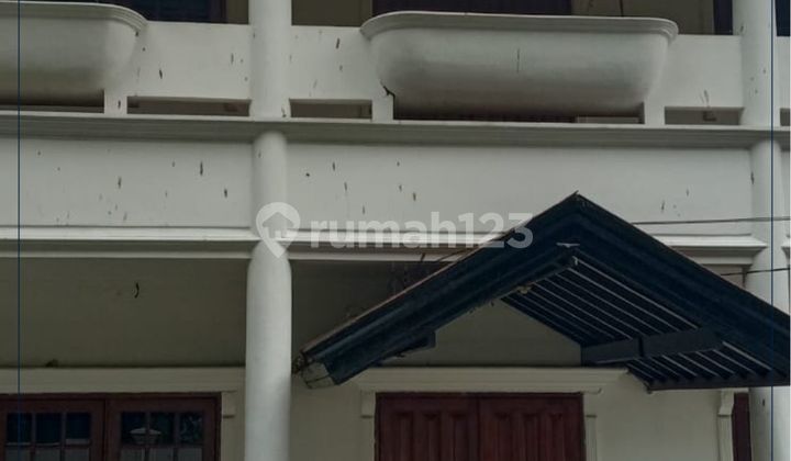 Residential House 20 Meters Wide Strategic Location Cikini Central Jakarta