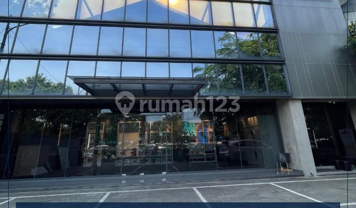 For Quick Sale: Super Strategic Commercial Building in Slipi Area, West Jakarta