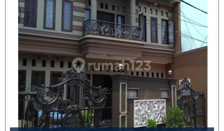 Dijual Rumah Bagus Tengah Kota Kebon Melati Tanah Abang Jakarta Pusat