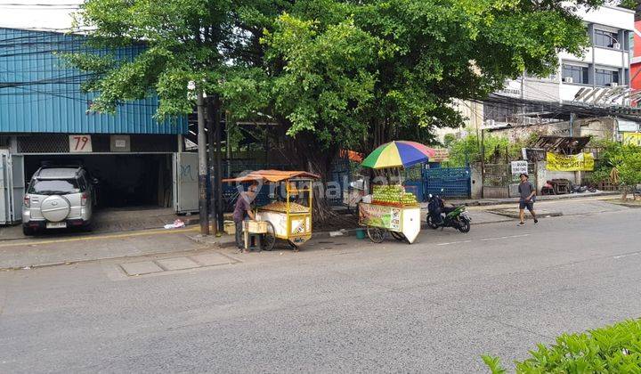 Rmh Toko Dijalan Raya Pusat Kot 1