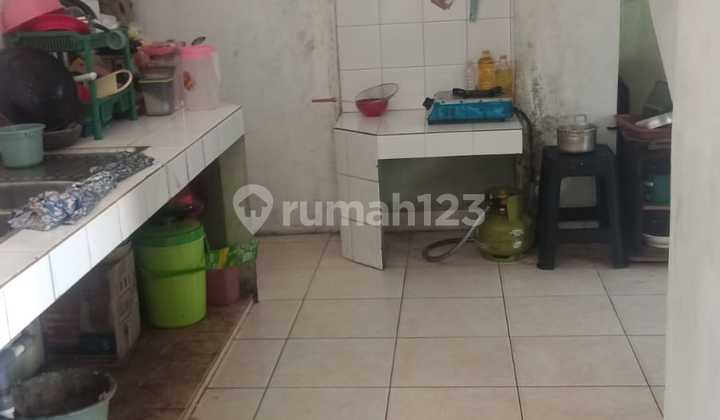 Affordable Sale: 5-Story Boarding House 8x16.5 Meters with 26 South-Facing Rooms in Pademangan, North Jakarta 2