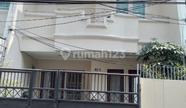 Di Sunter ,jual Rumah 2½ Lantai 6x14 Siap Huni Strategis Hadap Utara 